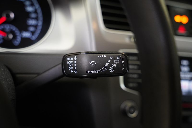 Volkswagen Golf - fotka 16 z 26