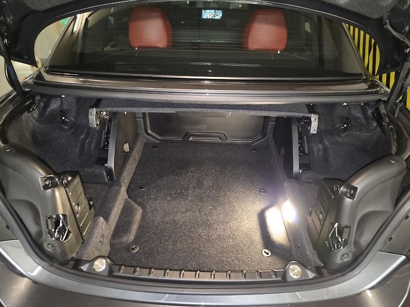 BMW Řada 4 (2015) 435ixDrive TOP CABRIO ČR 1.MAJ - fotka 44 z 48