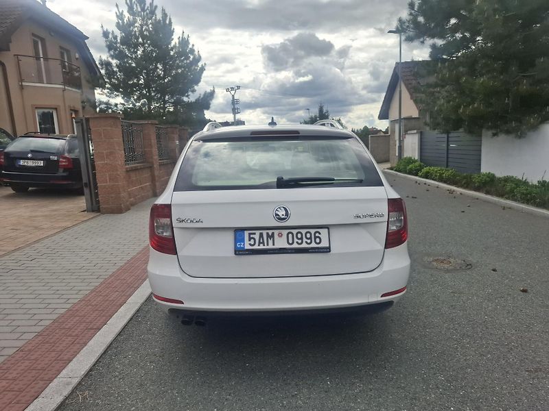 Škoda Superb (2015) II,2.0 TDI,Elegance,xenon,nav - fotka 3 z 17