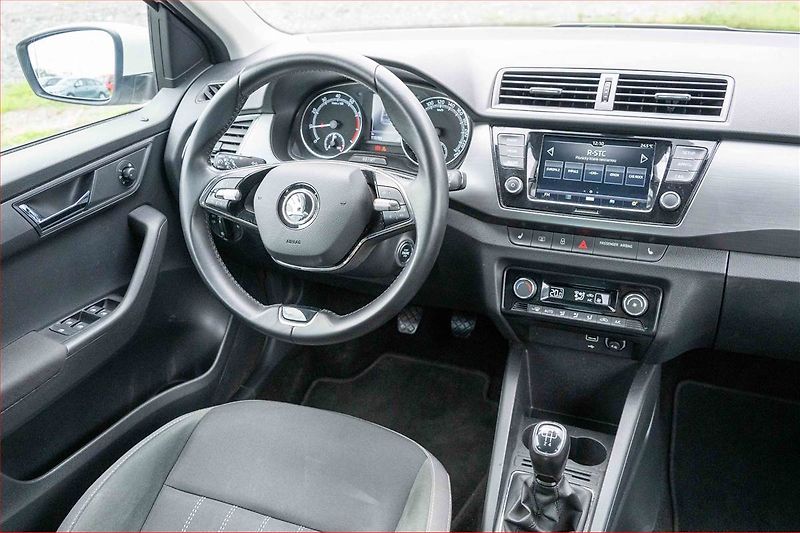 Škoda Fabia (2021) Style 1.0 TSI, ČR,1.maj - fotka 7 z 16