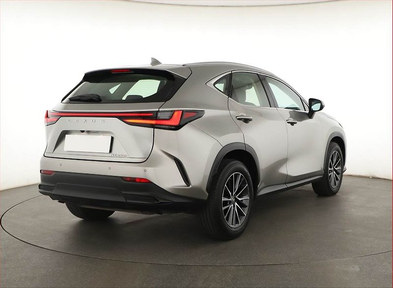 MG HS (2026) 1.5 TGI, EXCLUSIVE, Mrtvý úhel - fotka 5 z 20