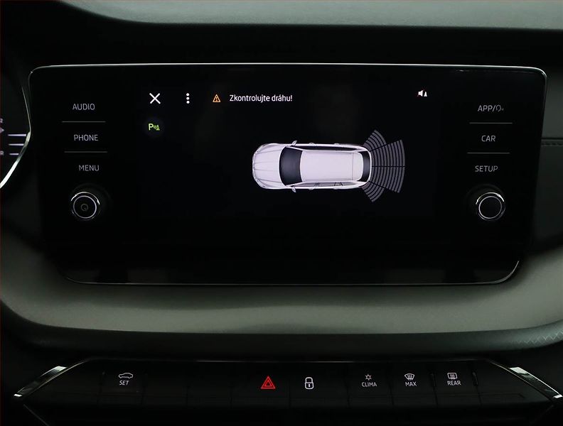 Škoda Octavia (2023) Ambition 2.0 TDI, ČR,1.maj - fotka 14 z 15