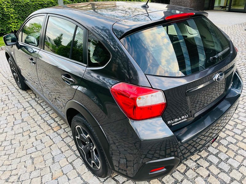 Subaru XV 2.0i 4x4 110KW MANUÁL SERVISKA - fotka 19 z 45
