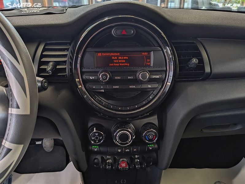 Mini One 1.2 i 75kW VÝHŘEVY, PDC - fotka 14 z 18