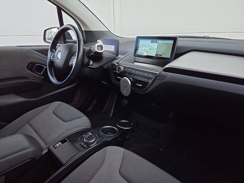 BMW i3 (2016) - fotka 10 z 13