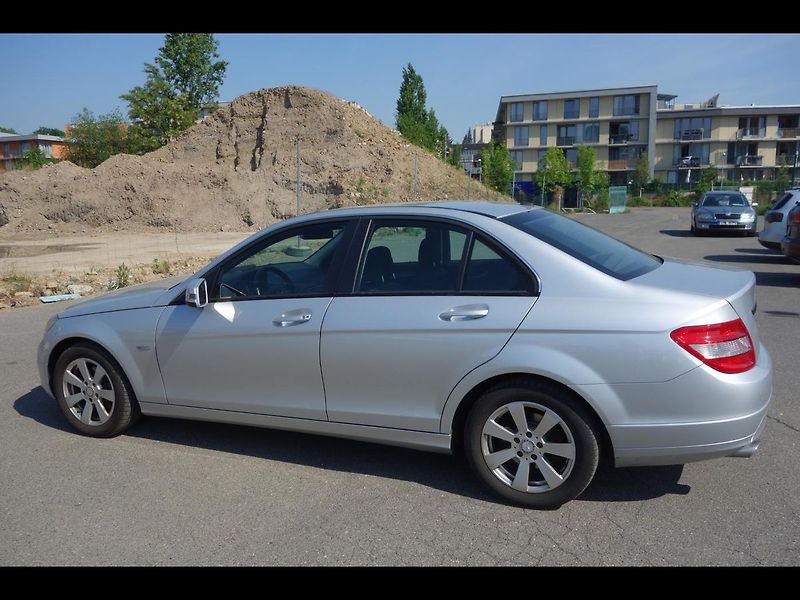 Mercedes-Benz Třídy C 200 CDi 100 kW STK07/2028 - fotka 10 z 34
