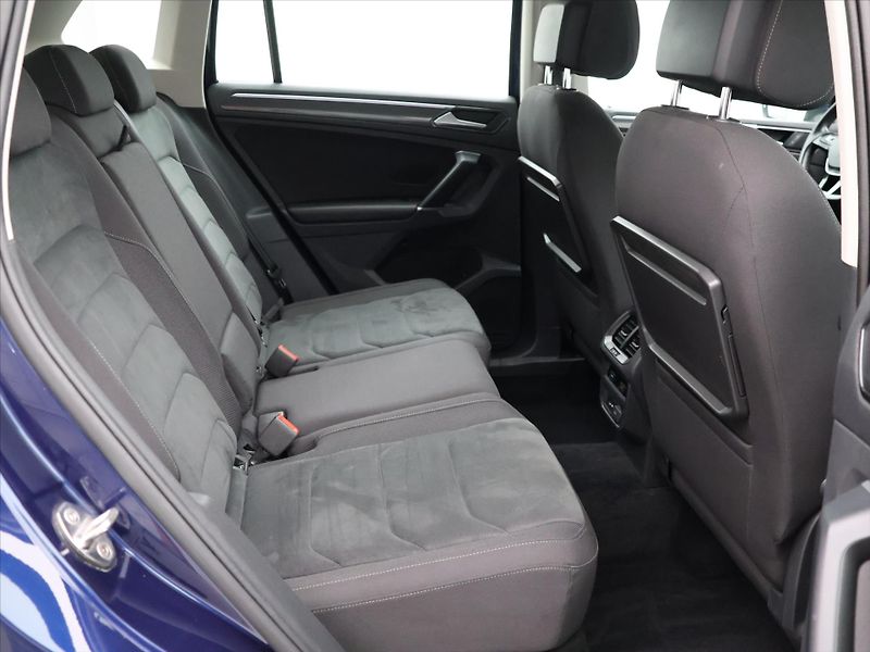 Volkswagen Tiguan 2,0 TDI 110kW 4M DSG Highline - fotka 14 z 28
