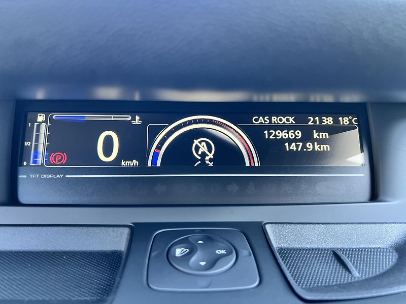 Renault Scénic 1.2TCe KLIMA TEMPOMAT ALU - fotka 20 z 43