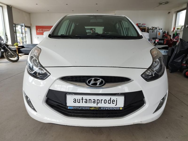 Hyundai ix20 (2012) 1,6i,91KW,AUTOMAT,ALU,TAŽ,LPG - fotka 2 z 22