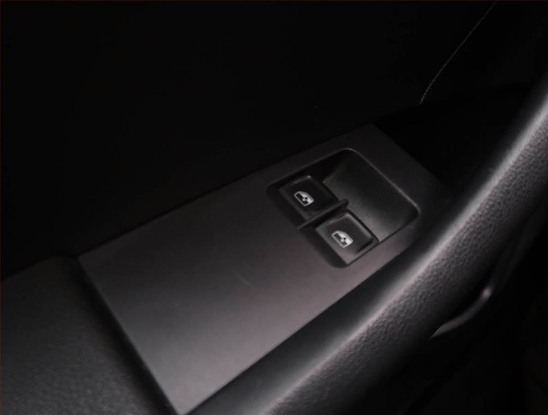 Škoda Rapid (2018) 1.0 TSI - fotka 14 z 14