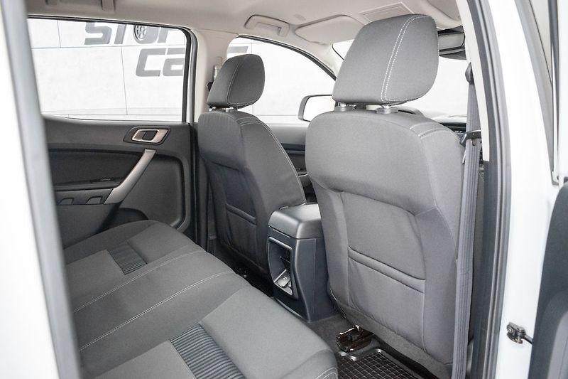Ford Ranger 2.0 XLT*Naviják*4x4*TAŽNÉ*ČR 1 - fotka 13 z 46
