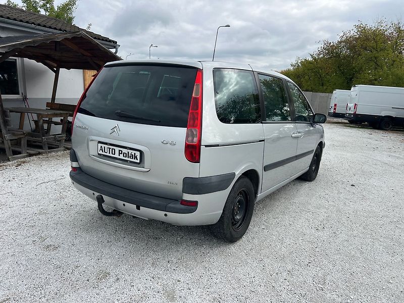 Citroën C8 2,0 HDi - fotka 13 z 15