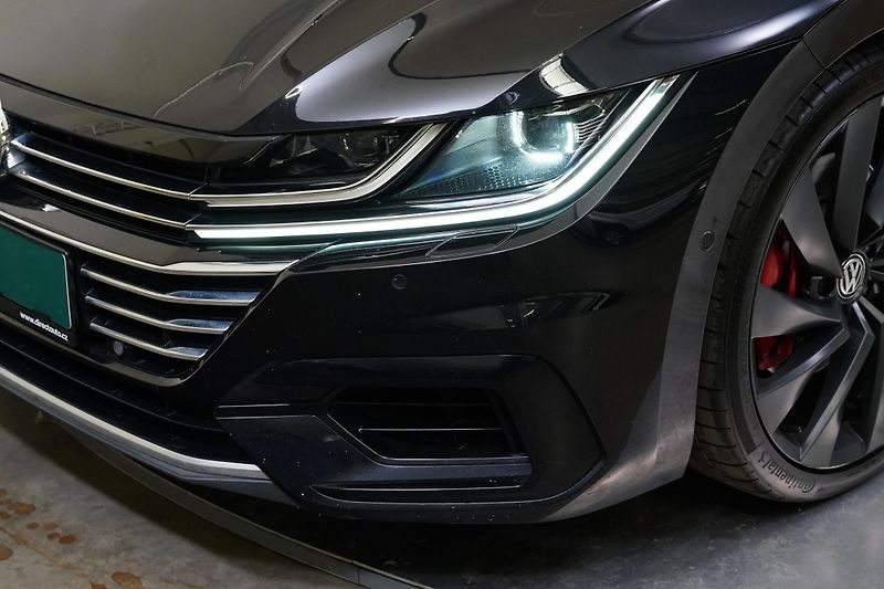 Volkswagen Arteon - fotka 9 z 26
