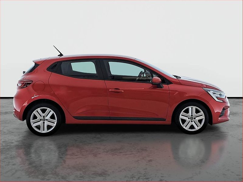 Renault Clio (2022) Zen 1.0 TCe, ČR,1.maj - fotka 6 z 16