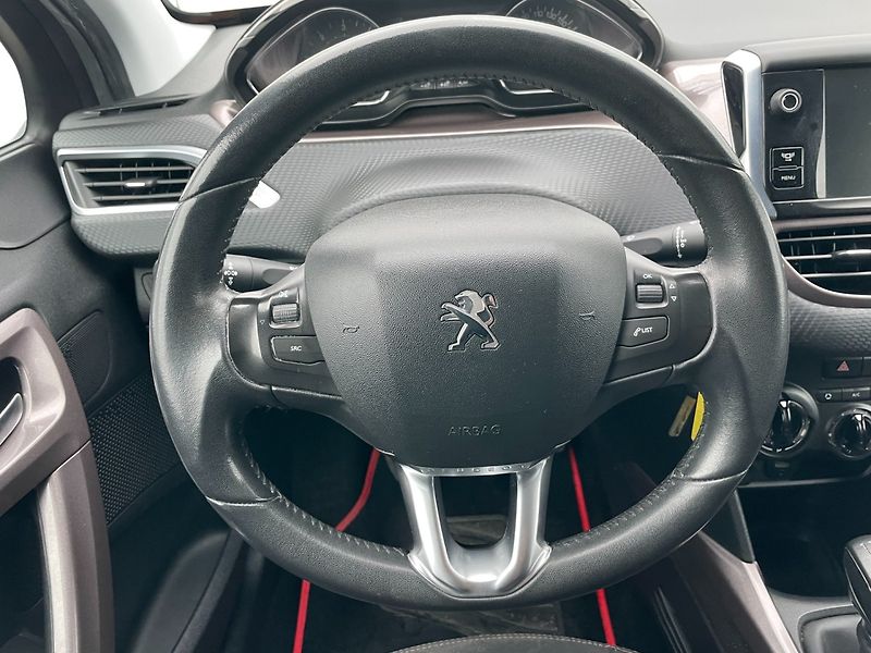 Peugeot 2008 (2014) 1.6HDi Klima! - fotka 13 z 28
