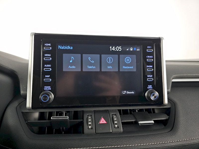 Toyota RAV4 (2022) 2.0i 4x4 6MT COMFORT STYLE - fotka 13 z 28