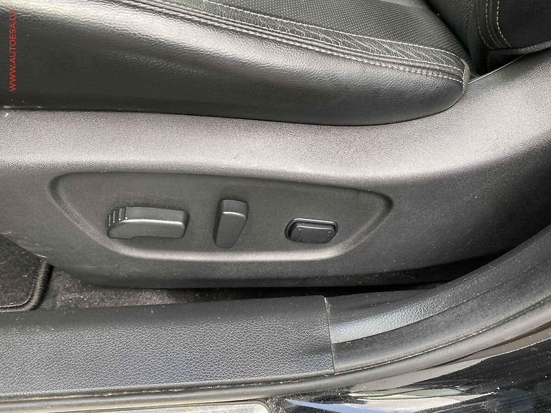 Nissan X-Trail (2019) 1.7 dCi 4x4, Tekna, LED - fotka 14 z 19