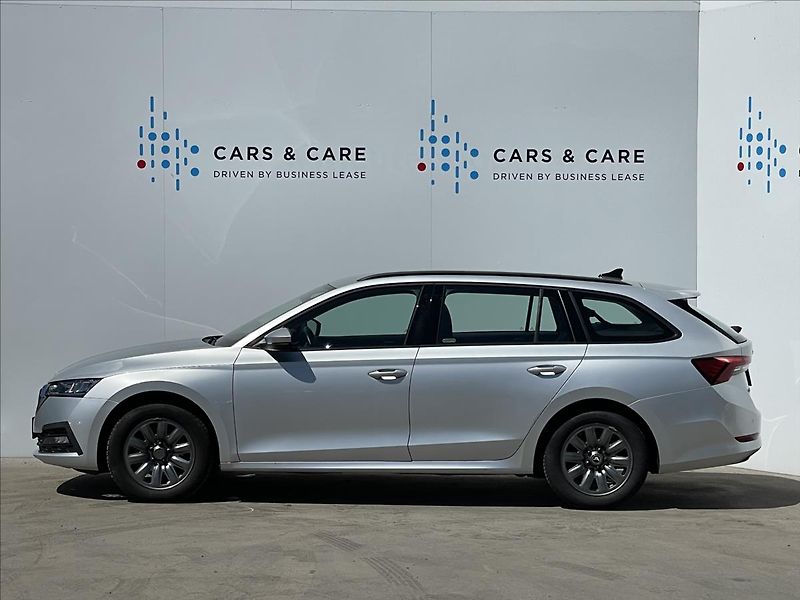 Škoda Octavia 2,0 TDI Combi Ambition Plus - fotka 2 z 22