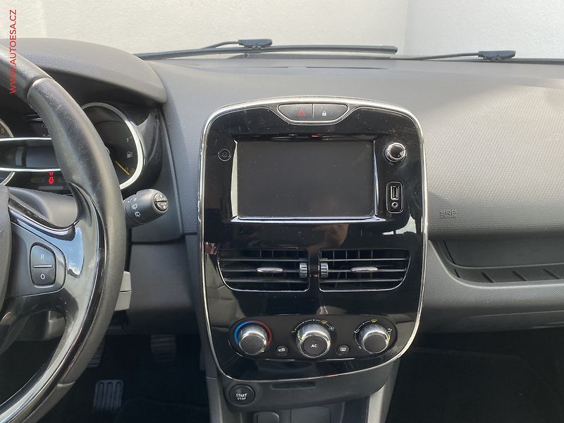 Renault Clio (2013) 1.5 dCi, AC, navi - fotka 12 z 15