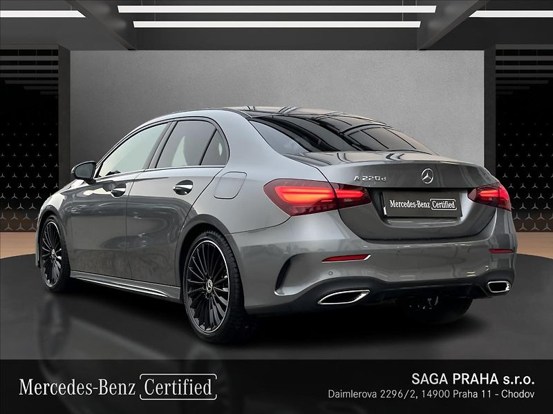 Mercedes-Benz Třídy A 220d sedan AMG Line Night - fotka 3 z 22