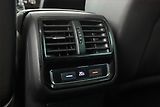 Volkswagen Passat (2019) 2.0 TDI, Automat, Kůže - náhled 17