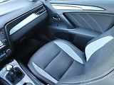 Toyota Avensis (2015) 2.0 D-4D, Navi, Tempomat - náhled 8