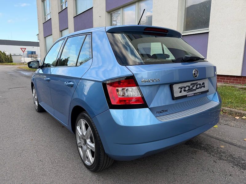 Škoda Fabia 1,2 TSi /66kW/servis.kn. - fotka 3 z 23