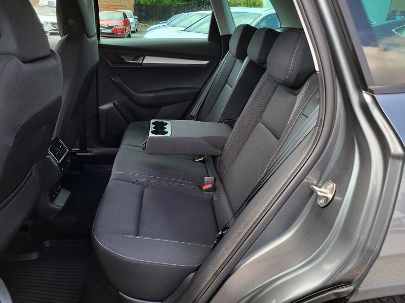 Škoda Karoq 2.0 TDi 85kW DSG AMBITION *ČR - fotka 8 z 43
