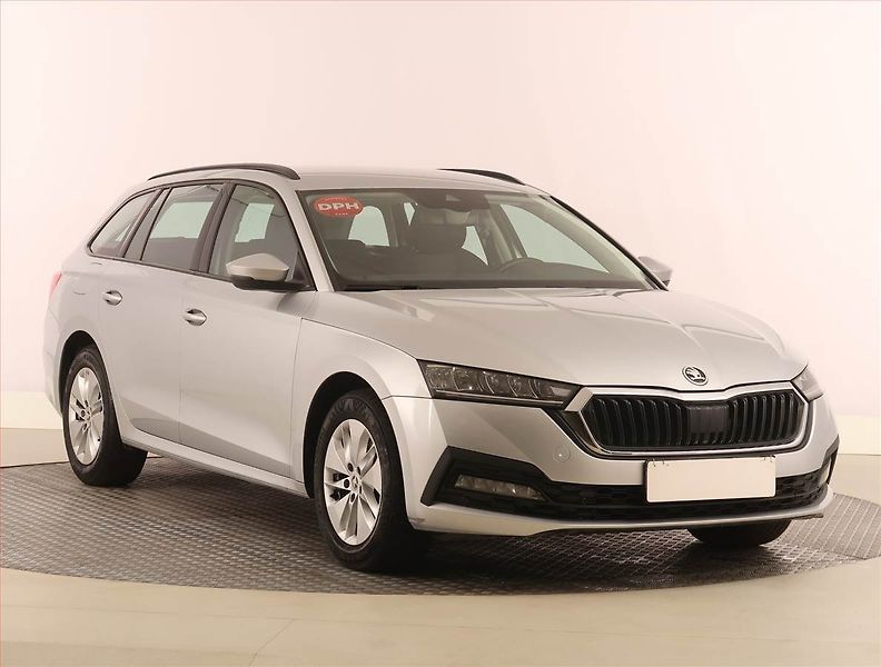Škoda Octavia (2023) Ambition 2.0 TDI, ČR,1.maj - fotografie inzerátu
