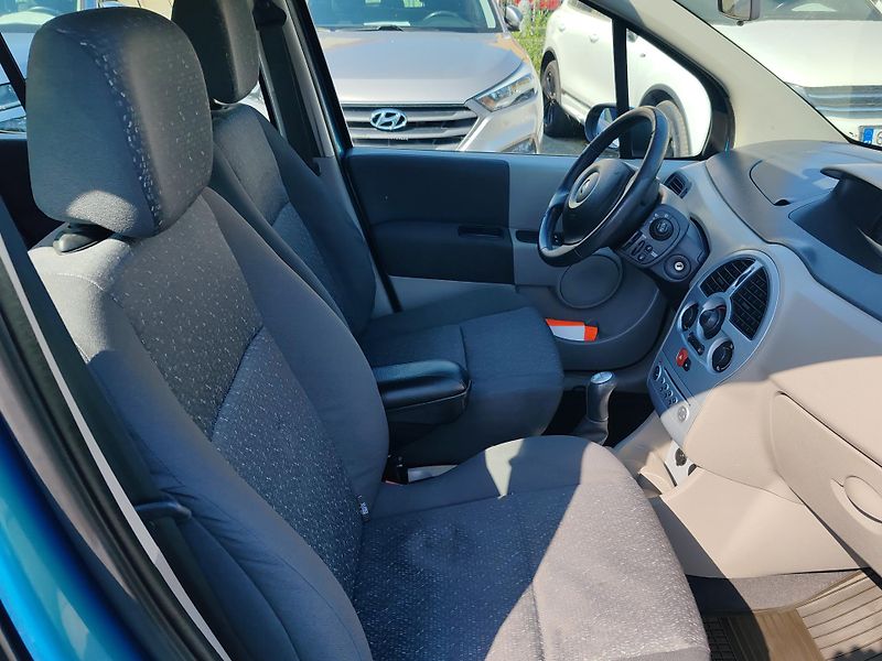 Renault Modus 1.6 i 65tkm - fotka 18 z 22