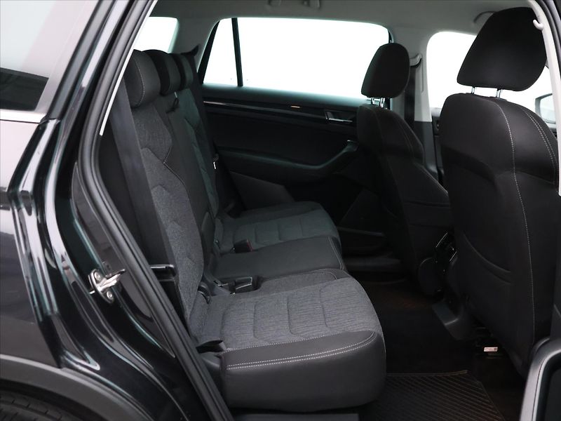 Škoda Kodiaq 2,0 TDI 140kW Style Navi - fotka 14 z 33