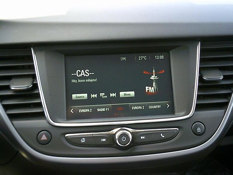 Opel Crossland (2021) X 1.2i KOUPENO ČR,1.MAJITEL - fotka 12 z 16