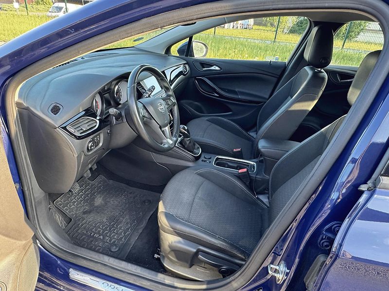 Opel Astra (2016) Sports Tourer 1.4 Turbo, 110kW - fotka 16 z 23
