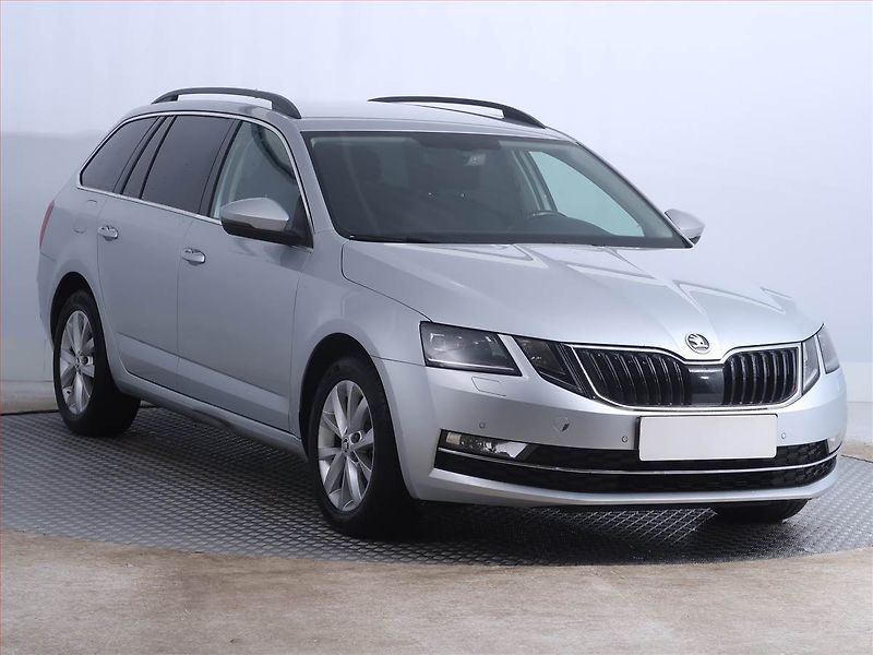 Škoda Octavia (2018) 1.6 TDI, Automat, Navi - fotografie inzerátu