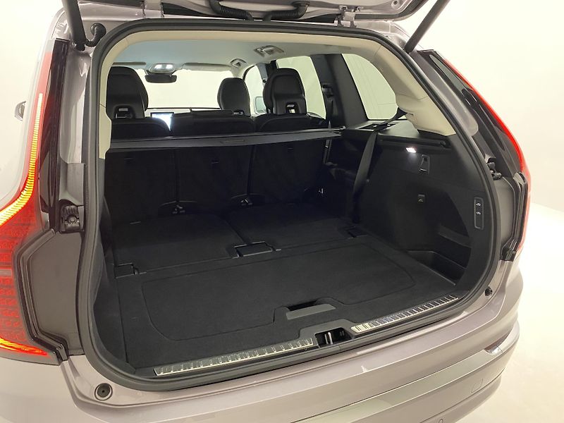 Volvo XC90 (2026) B5 AWD AUT BRIGHT PLUS 7míst - fotka 5 z 73