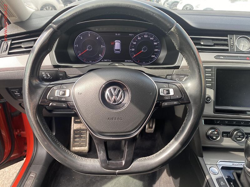 Volkswagen Passat (2016) 2.0BiTDi 4x4, ČR, Alltrack - fotka 11 z 18