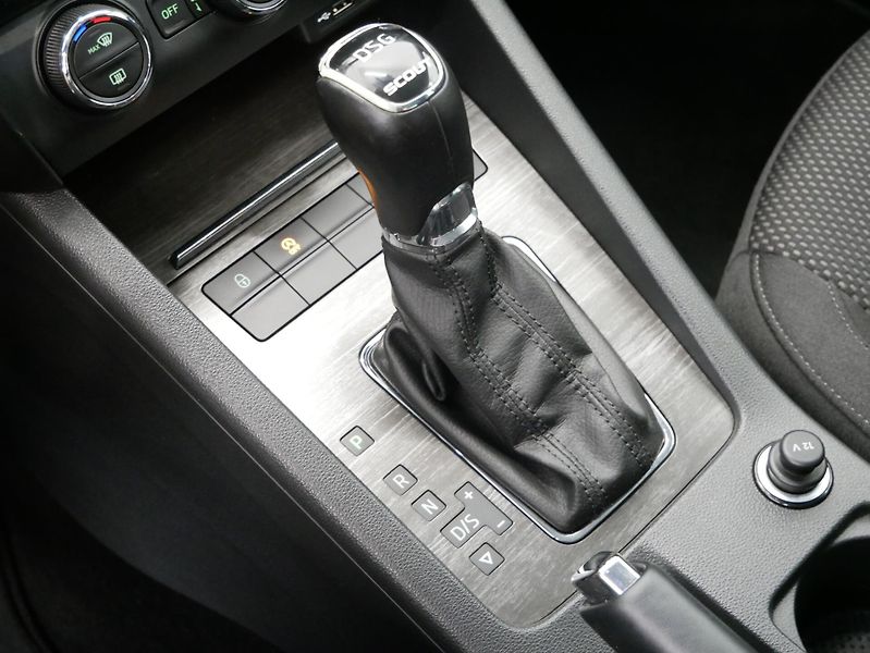 Škoda Octavia - fotka 22 z 24
