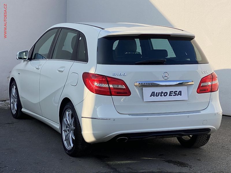 Mercedes-Benz Třídy B (2012) 1.8CDi, servis.kniha - fotka 6 z 17