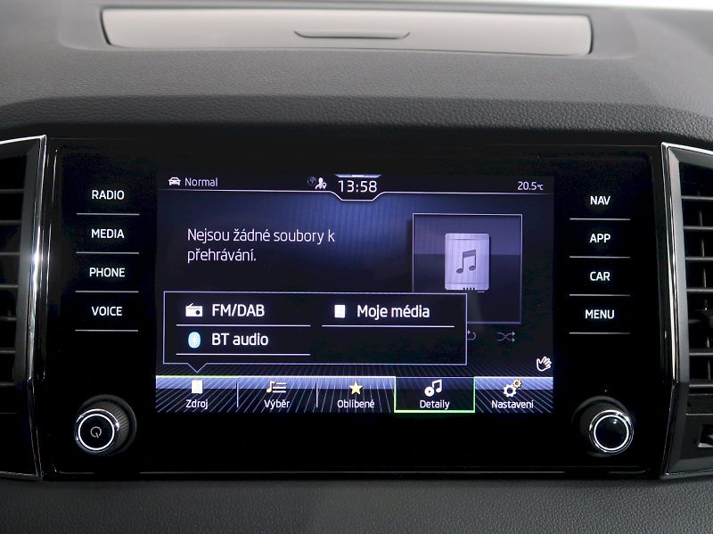 Škoda Karoq (2022) STYLE PLUS 2.0TDI 85KW DSG - fotka 28 z 37