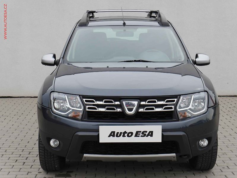 Dacia Duster (2014) 1.2 TCe, ČR, AC, tažné - fotka 2 z 14