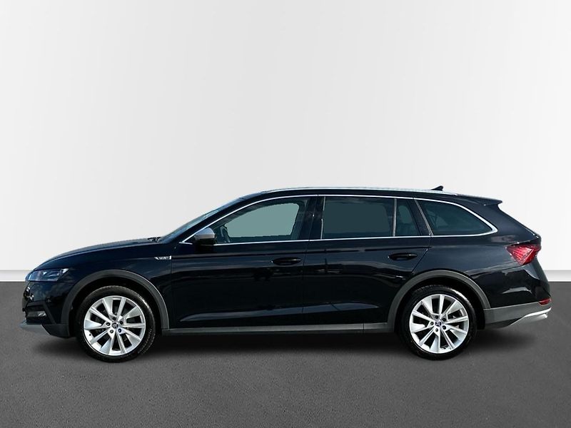Škoda Octavia Scout 2,0 TDI  147kW DSG 4x4 - fotka 3 z 22