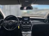 Mercedes-Benz Třídy C Třída C 200 d Aut. - náhled 14