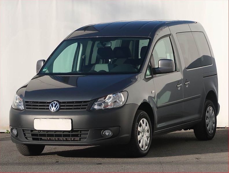 Volkswagen Caddy (2011) 1.2 TSI, 5Míst, 1Maj - fotka 2 z 16