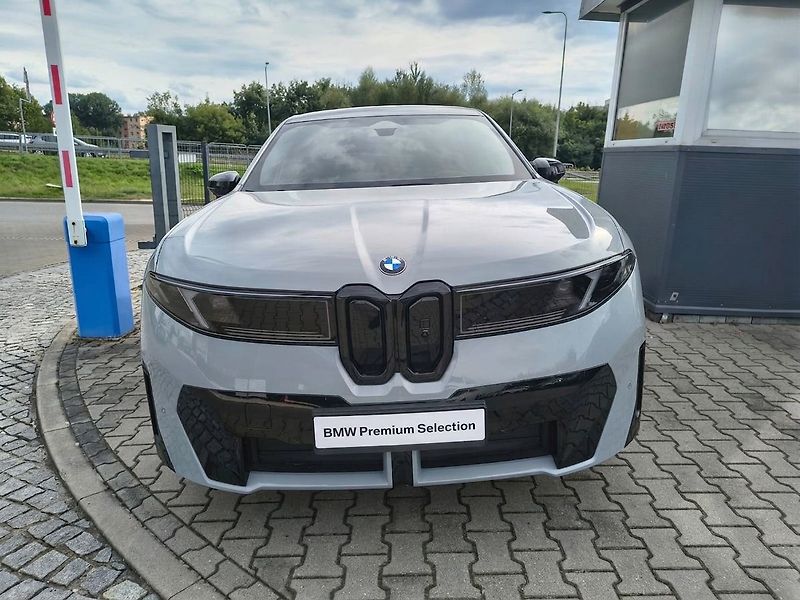 BMW Ostatní 50 xDrive M Sport Pro - fotka 2 z 17