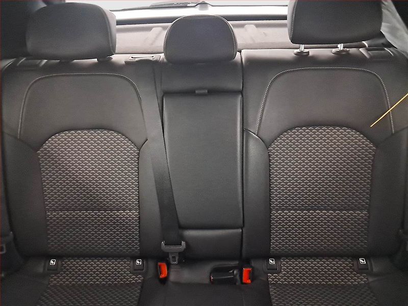 Kia XCeed (2023) TOP 1.5 T-GDI - fotka 9 z 20