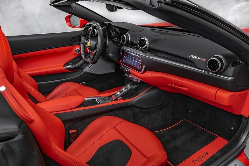 Ferrari Portofino M, ventilace, Magneride, kamer - fotka 22 z 31