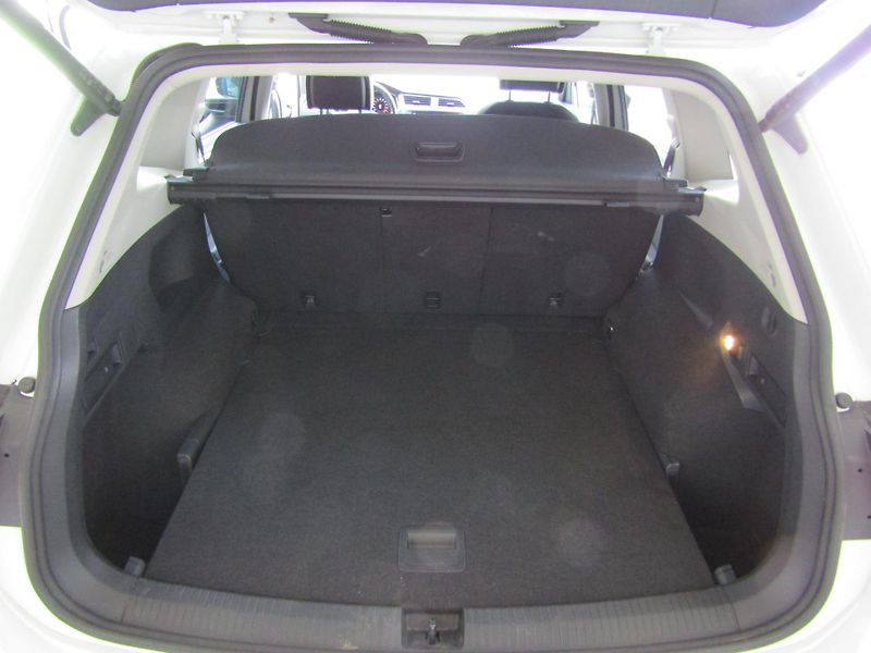 Volkswagen Tiguan 2.0 TDI 147KW DSG 4MOTION - fotka 15 z 30