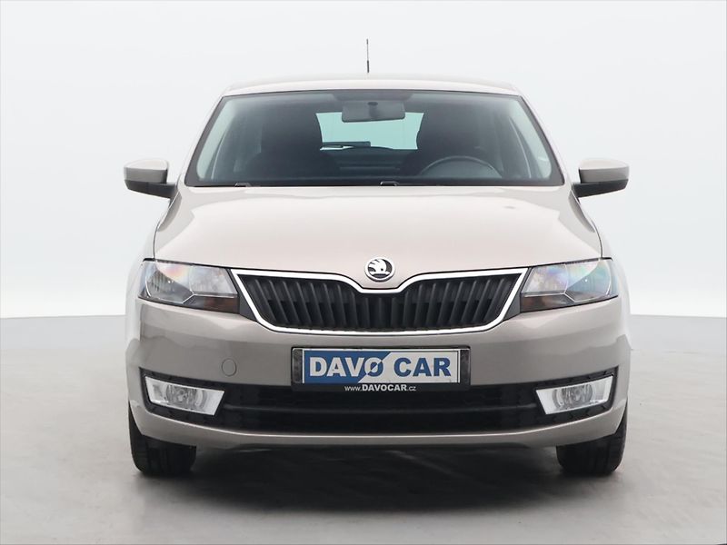 Škoda Rapid 1,2 TSI 63kW Ambition Fresh - fotka 2 z 27