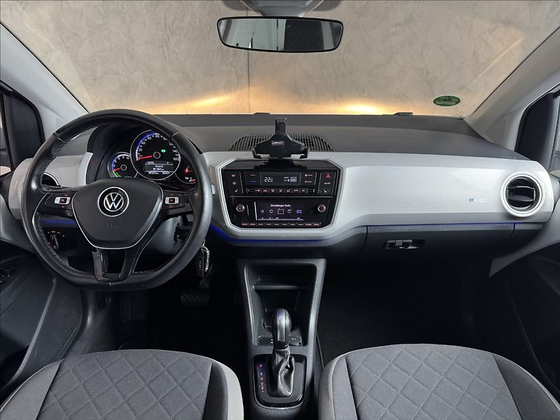 Volkswagen e-up! 61kW Move LED Kamera APP - fotka 16 z 40