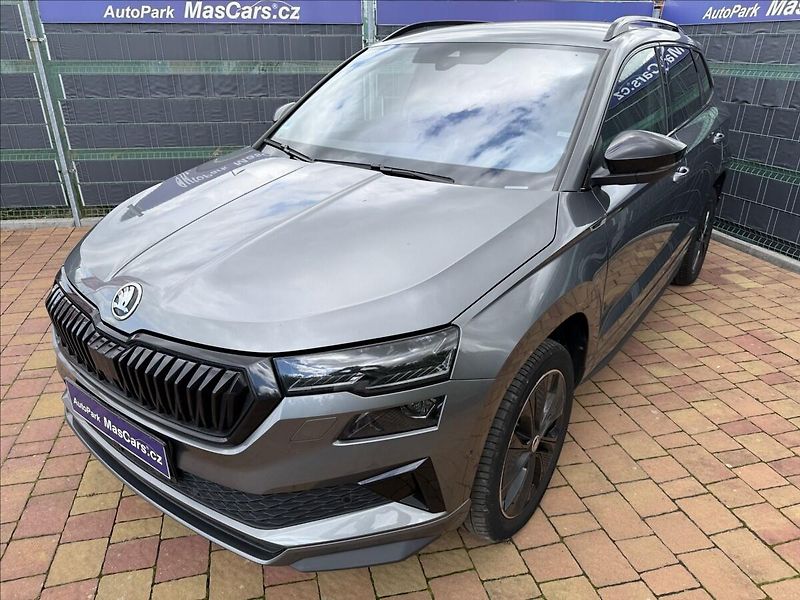 Škoda Karoq 2.0 TDI Sportline Virtual/Full - fotka 4 z 21